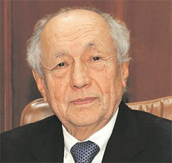 Carlos Hiraoka