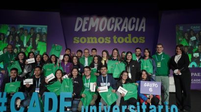 Jóvenes líderes fueron premiados en el Desafío CADE Universitario 2024 – Mibanco