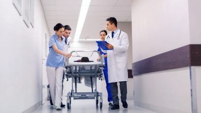 CADE Ejecutivos 2025: Solo 1 de cada 4 peruanos confía en la salud pública